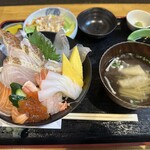 魚処 亀山 - 海鮮丼定食(特上)