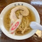 青竹手打ラーメン 日向屋 - 