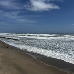 新来軒 - 鹿島灘の海は大荒れでした