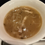 スーツァン・レストラン陳 - 