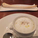 御影 ジュエンヌ - 本日のスープ～パースニップのスープの上をカプチーノにして