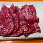 柿島屋 - 上馬刺し（ロース）1,370円