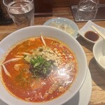 成都正宗担々麺 つじ田 - 