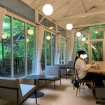 ラウンド アバウト カフェ - 