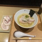 ニッポン ラーメン 凛 トウキョウ - 