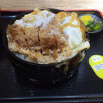 とんかつ 肉料理 麻釉 - カツ重870円