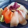 どーや食堂 - どれに箸を入れるか迷います