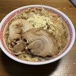 セブンイレブン - 料理写真:でか豚ラーメン カスタマイズ