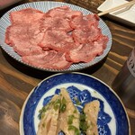 ホルモン湯田のじゃん横 - 