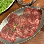 大衆焼肉ホルモン わいがや - 