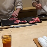士士 - 
