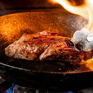 【"ZIP名物!!"豊富なラム肉料理】