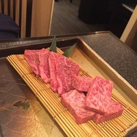 肉の匠 将泰庵  船橋本店 - ハラミとロース？