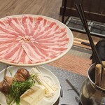 地鶏屋 亜門 - 