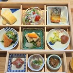 亀の井ホテル - 料理写真: