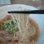 とりそばや 俊 - 麺