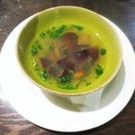 サルキッチン - 白神山地産　天然ナメコと自生のセリのスープ