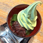 すいぎょく園 - のせのせ抹茶のわらびもち+あずきトッピング