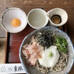 東風 - とろろそば　二八そば1,280円　大盛300円