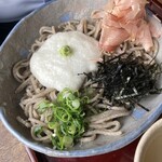 東風 - とろろそば十割そば　1,380円