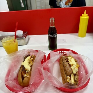 食品サンプル　食べかけハンバーガー　ホットドッグ　コーラジュース 口コミ一覧 : 今屋のハンバーガー 大阪1号店 - 近鉄日本橋