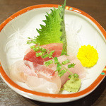 藤吉 - 本日のおまかせ竹(3000円・外税)のお刺身。マグロ、カジキ、クロダイ