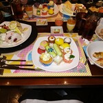 ロビーラウンジ 「マーブルラウンジ」 - 