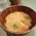 洋食クアトロ - 味噌汁