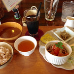 デリ・キッチン　菜 - 菜ランチ（720円）