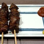 焼鳥日高 - 「レバー（塩）２本（辛味噌付）」（290円）
