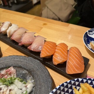 口コミ一覧 : 鮨 酒 肴 杉玉 うらぶくろ - 立町/寿司 [食べログ]