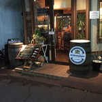 Cafe&Bar 3R - 店舗の入り口　とても雰囲気のいいお店