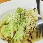 BISTRO Kuu - アンチョビキャベツ