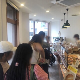 塩パン屋 パン・メゾン_2
