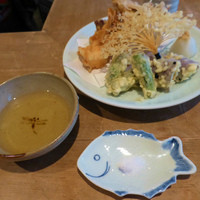 鯛めし楼 - 鯛のから揚げと天つゆ、塩
