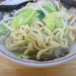 タンメンしゃきしゃき 新橋店 - Ｈ27.03.20夕方　『タンメン』の極太麺