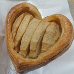 Sweets Factory pampam - パムパムアップルパイ＠￥600円