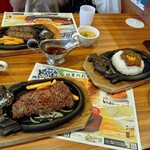 ブロンコビリー - 料理写真: