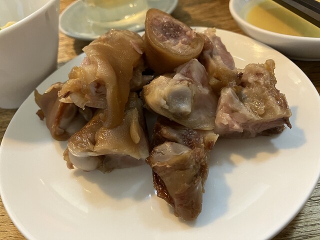 珍味（ちんみ）ではなくまいちん（味珍）』by Chandler : 豚の味珍