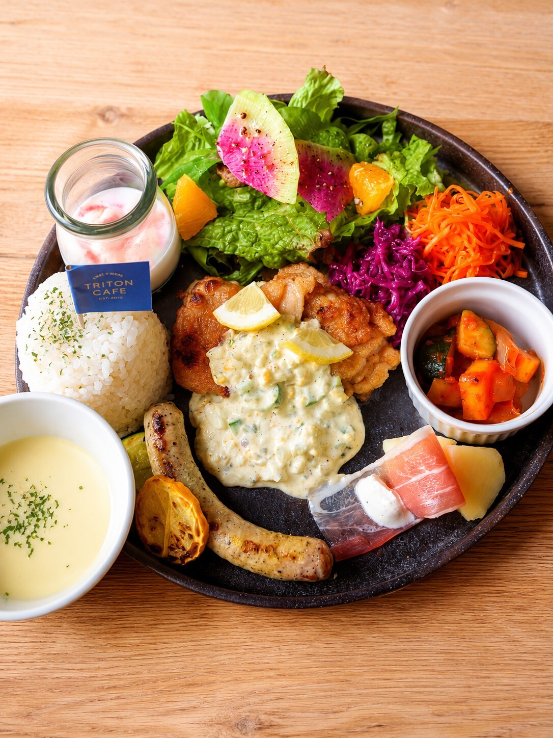 triton cafe トリトン カフェ