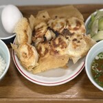 東京ギョーザスタンド ウーロン - 焼き餃子8個定食