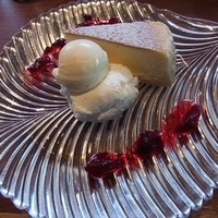 MAIN DINING by THE HOUSE OF PACIFIC - スフレチーズケーキ。