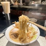 鶏Soba 座銀 - こちらは太麺
