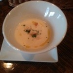ビストロ オランジュ - 新玉葱のポタージュ