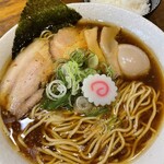 BASSO - 味玉中華そば1,000円
ごはん150円