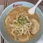 くるまやラーメン - 料理写真: