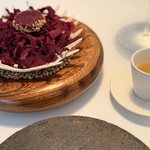 Installation Table ENSO L'asymetrie du calme - 