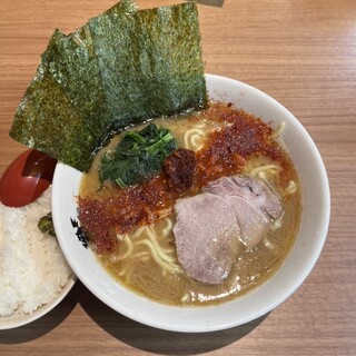 まだ洞くつ家_0