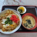 食堂大郷 - 親子丼　800円