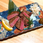 362382970 - 熟成厚切り芯タンの炭火焼き